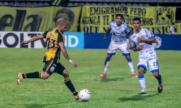 Deportivo Táchira FC Vs Hermanos Colmenarez FC