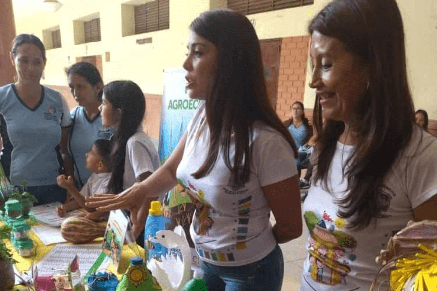 Muestra productiva Todas las manos a la siembra