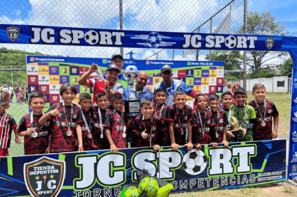 Escuela de Fútbol 12 de Febrero campeones de Copa Libertadores Táchira 2023