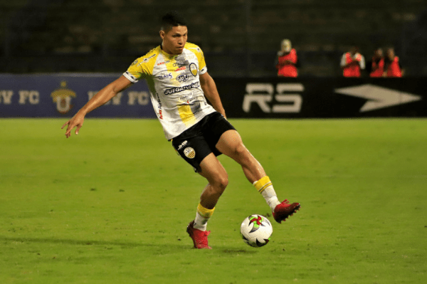 Marrufo “Feliz de anotar con el mejor equipo”