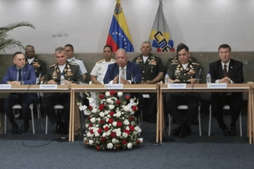 El Consejo Nacional Electoral CNE, instaló el Comité Logístico Nacional, de cara a la celebración del Referendo Consultivo en Defensa del Esequibo, previsto para el próximo 3 de diciembre.