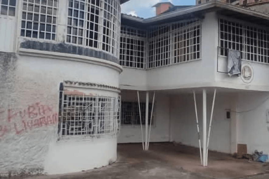 Sede de gremios de educación también sufrieron actos vandálicos de la Furia Bolivariana