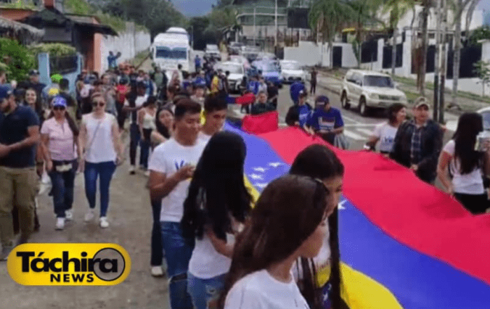 Casi 2 millones 500 mil jóvenes siguen sin hacer su registro en el CNE y exigen puntos en cada municipio