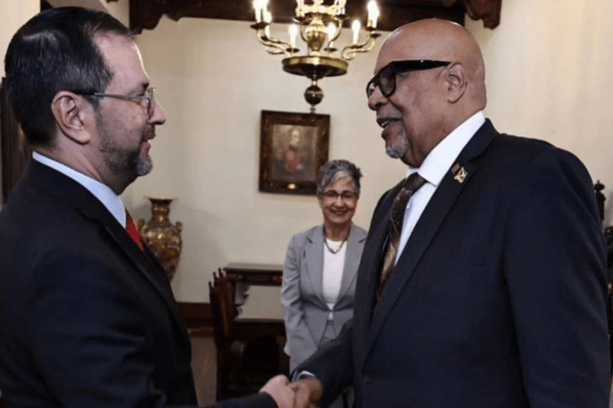 Venezuela recibió credenciales del Embajador designado de Guyana⁣