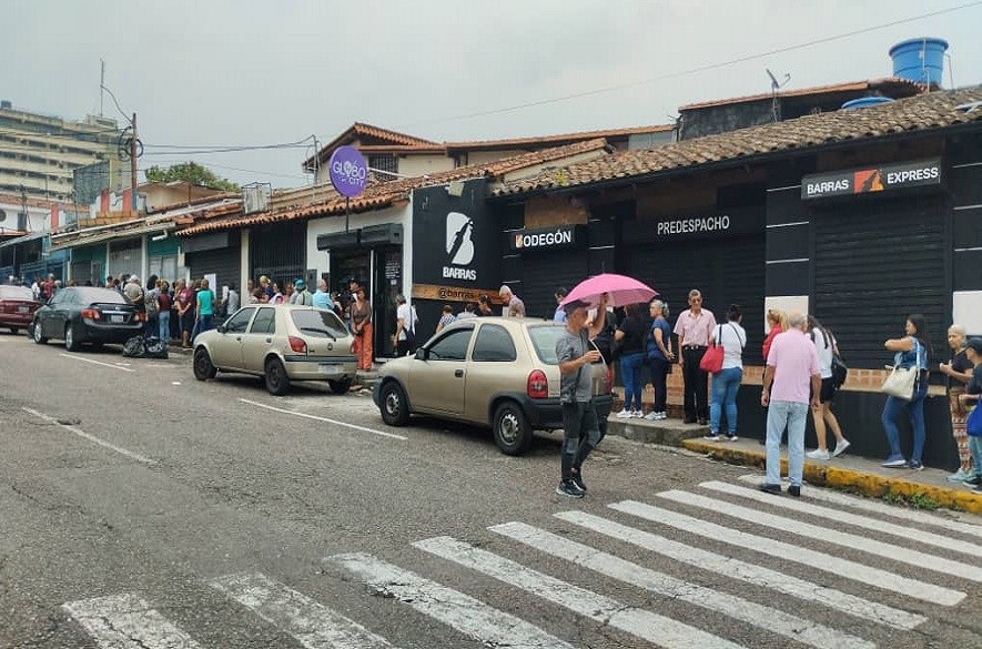 Cola Copoelec táchira