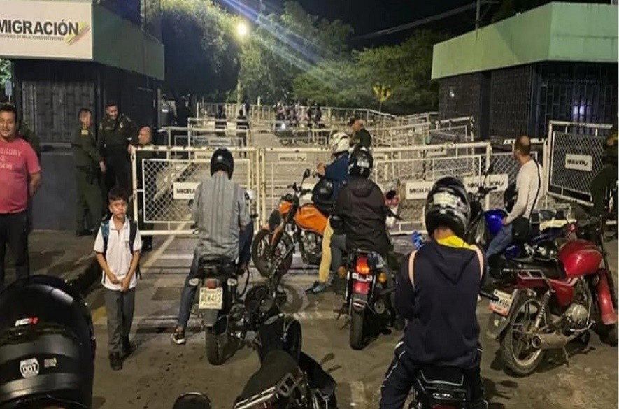 Paso cerrado en frontera