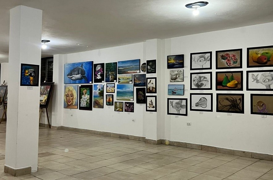 Exposición sueño de colores