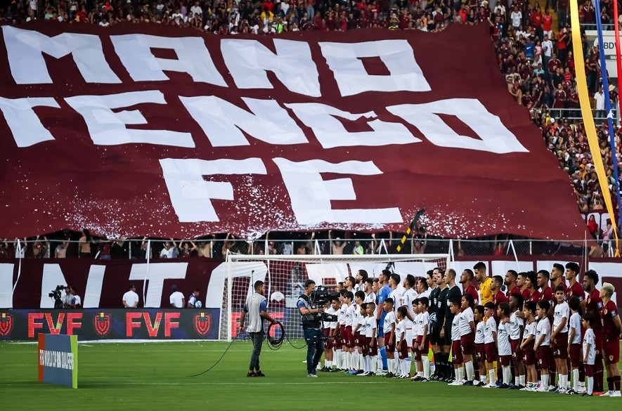 Vinotinto llegó a Montevideo para el juego ante Uruguay