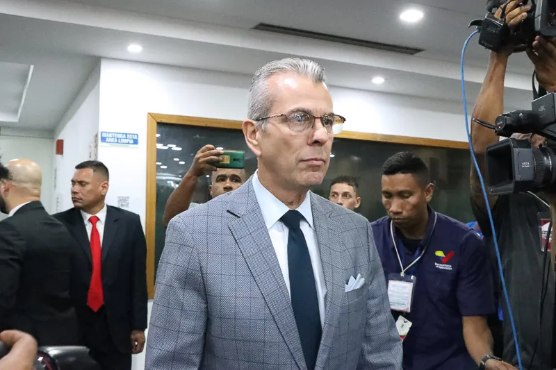 Rector Juan Carlos Delpino