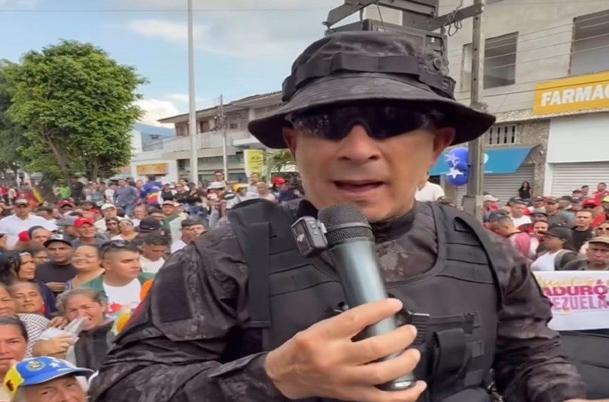 Freddy Bernal en la frontera portada