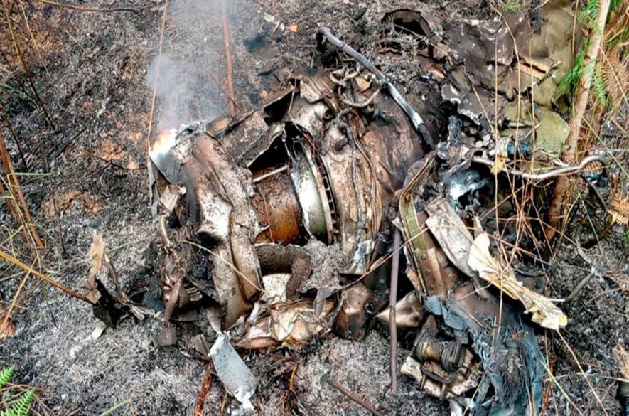 Restos del aviòn estrellado en Baruta