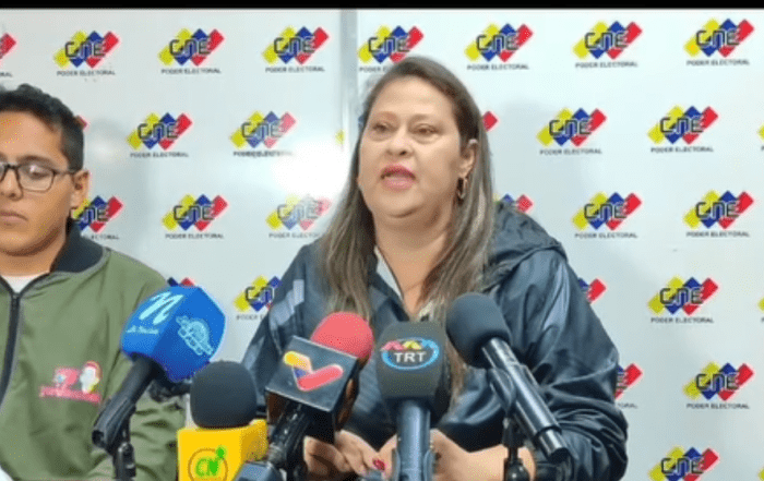 María Lineros, directora de la oficina regional electoral del estado Táchira.