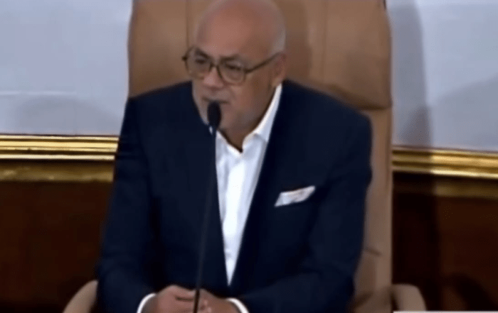 Jorge Rodríguez insiste en que extraditen a López, Guaidó, Veccio, entre otros