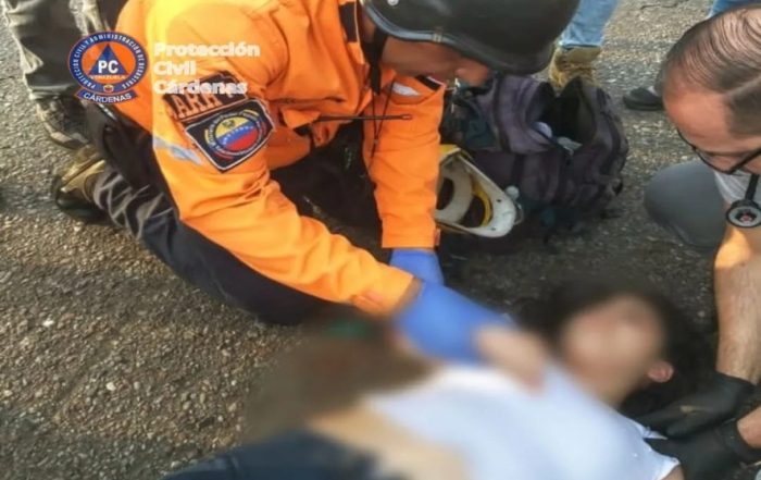 Motorizada convulsionó en accidente táchira