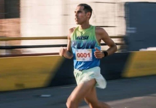 Enmanuel Hernández triunfa en los 18K de semana santa