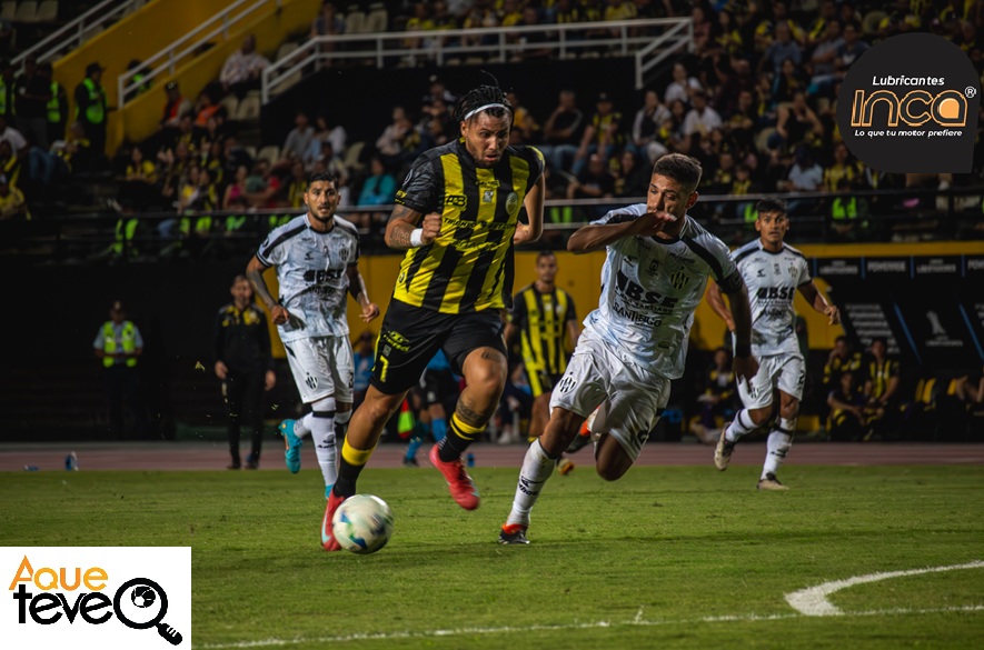 Deportivo Táchira tropieza en casa ante un astuto Central Córdoba en noche de infortunio