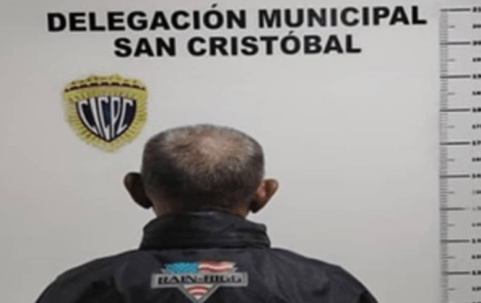 Detenido hombre por intentar envenenar a su hermana en San Cristóbal