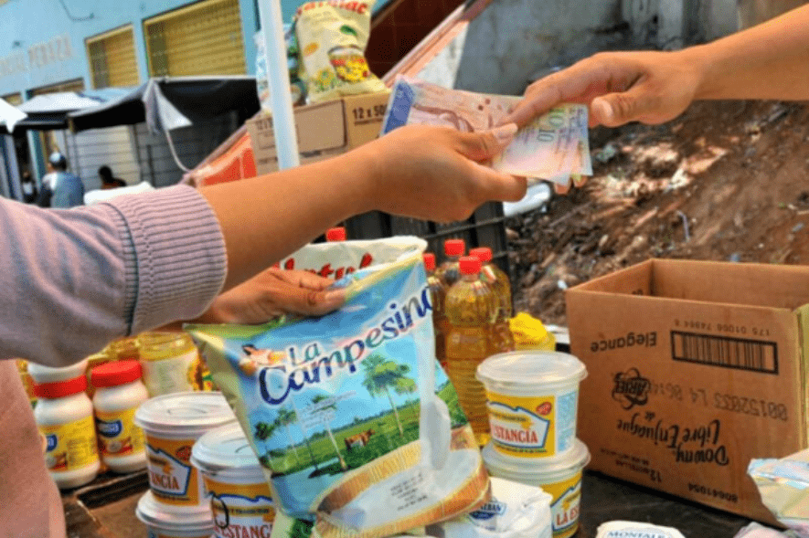 IESA: 50% de la población trabajadora venezolana labora en actividades de bajo valor agregado