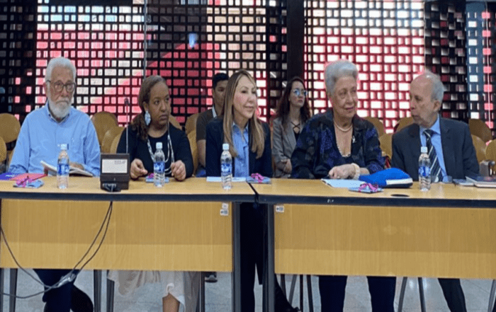 Foro sobre el Periodismo en Venezuela Restricciones hostigamiento y censura