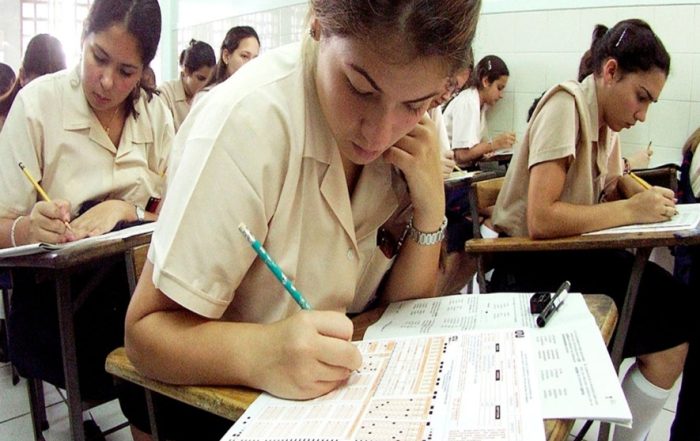  Inician inscripciones para bachilleres en Sistema Nacional de Ingreso