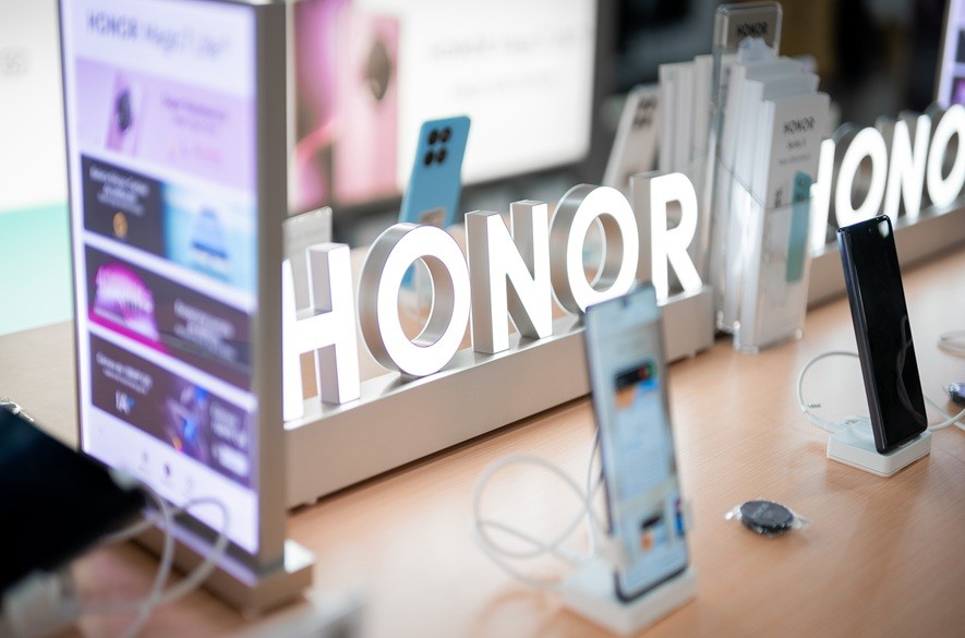 Espacio HONOR en Multimax