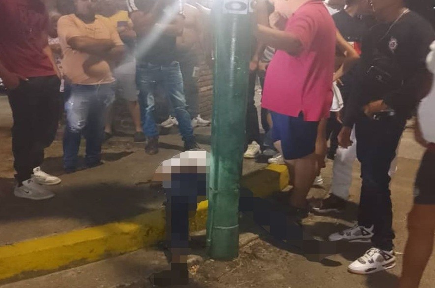 Fallece motorizado al chocar con un poste en Coloncito