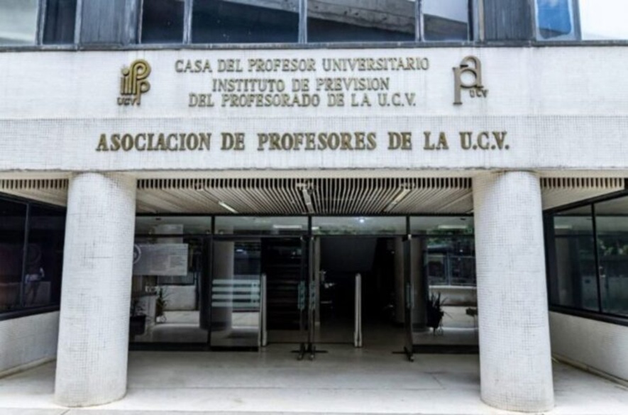 Apucv exige mejor sueldo para los docentes universitarios