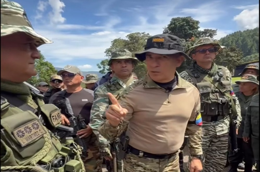 Freddy Bernal Cohesión y adiestramiento fortalecen la defensa de Venezuela