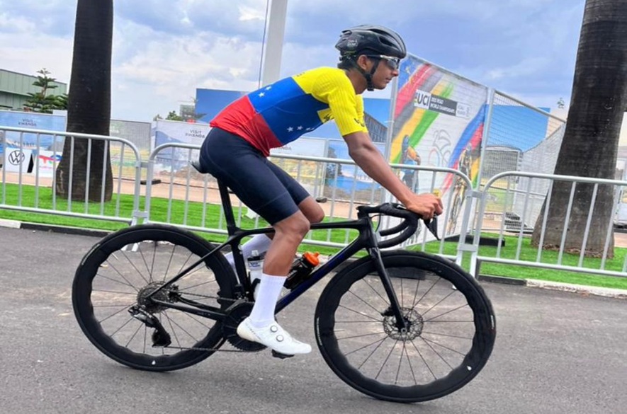Winston maestre ciclista táchira