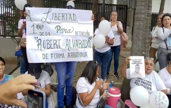 Madres de presos políticos exigen libertad