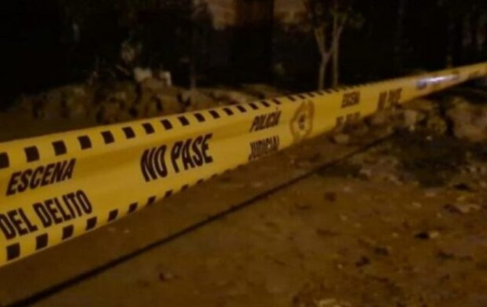 Mató a expareja y huyó con su hija