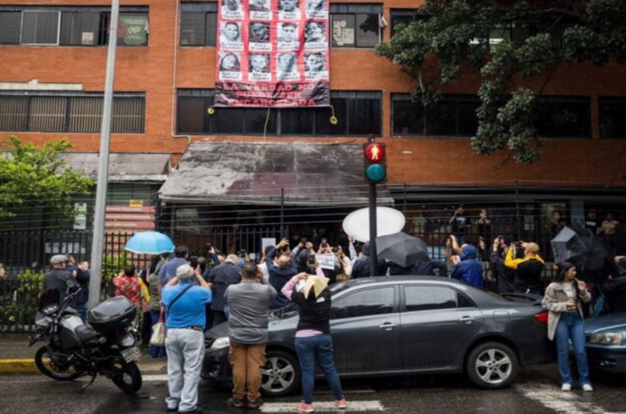 Periodistas alertan sobre censura radial