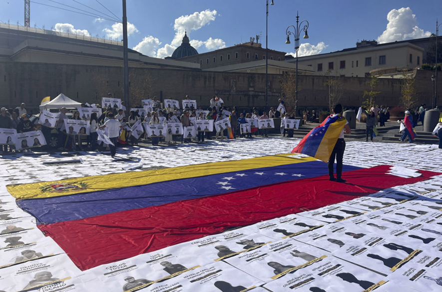 Roma Piden libertad de los presos políticos en Venezuela