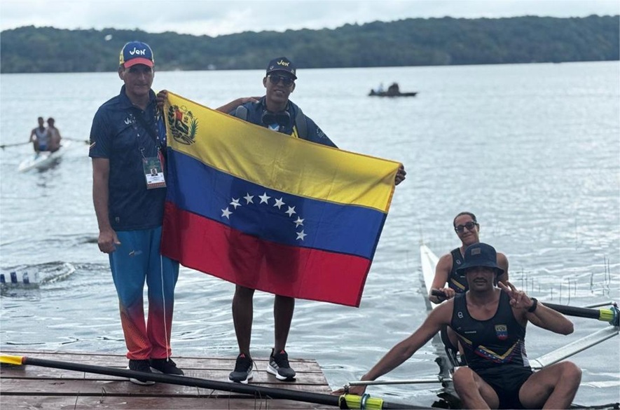 Venezuela oro en campeonato de remo en Guatemala
