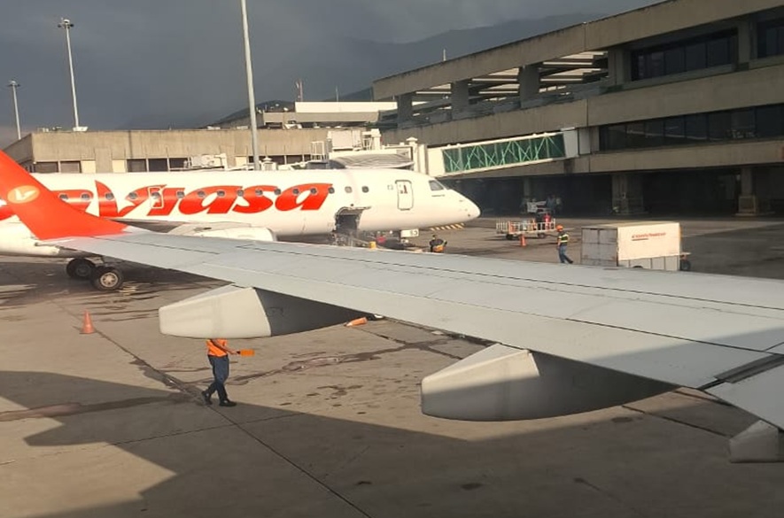 Aeropuerto de Maiquetía funciona con normalidad