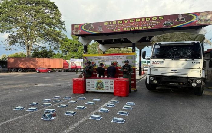 Incautan 25 envoltorios de presunta cocaína en el Táchira