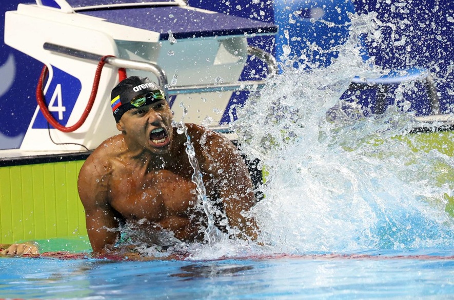 Natación venezolana se bañó en Oro