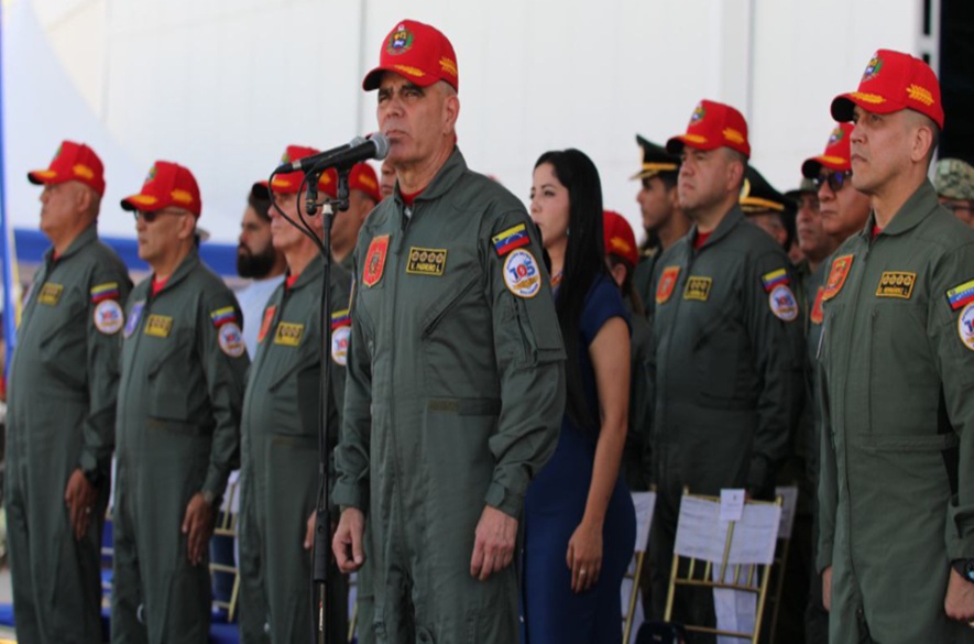 Padrino López Estamos obligados a defender la patria en cualquier circunstancia