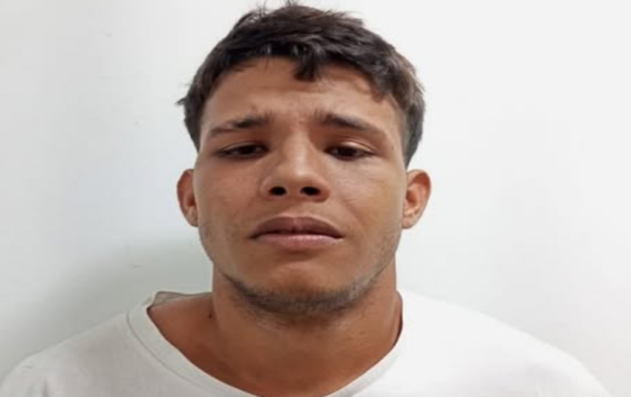 Secuestro y violó a dos jóvenes