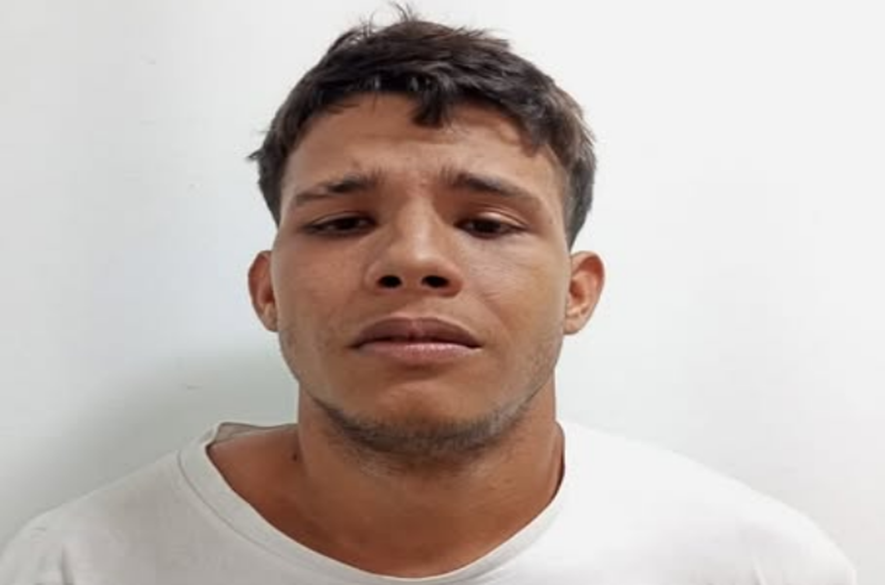 Secuestro y violó a dos jóvenes