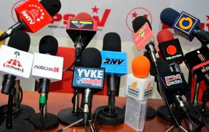 Continua asedio a la libertad de expresión