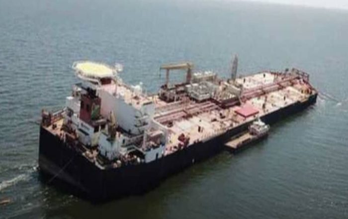 Denuncian desaparición de tripulación de buque petrolero