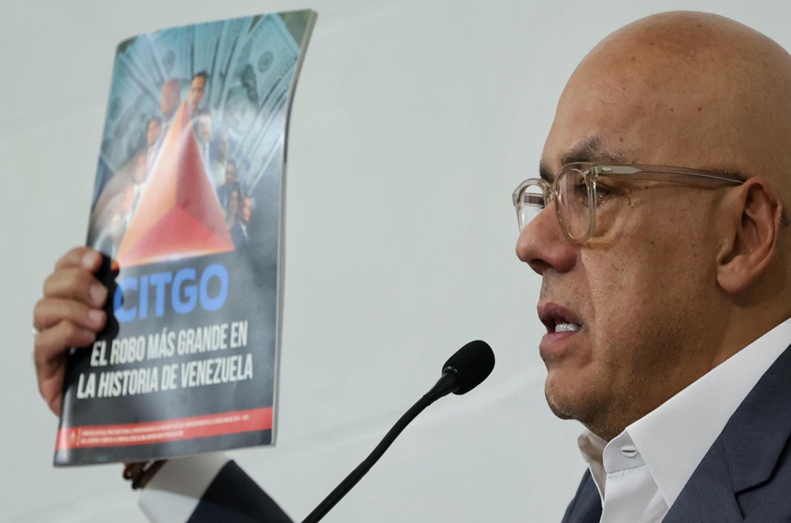 Jorge Rodríguez propone retiro de nacionalidad a cabecillas del robo de CITGO