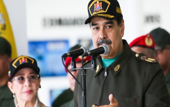 Maduro: FANB se mantiene desplegada