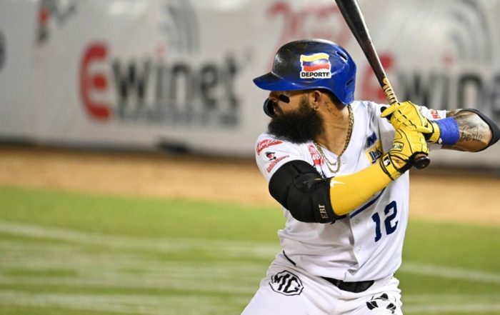 Magallanes devolvió el golpe a Águilas con jonrón de oro de Odor ante Silvino