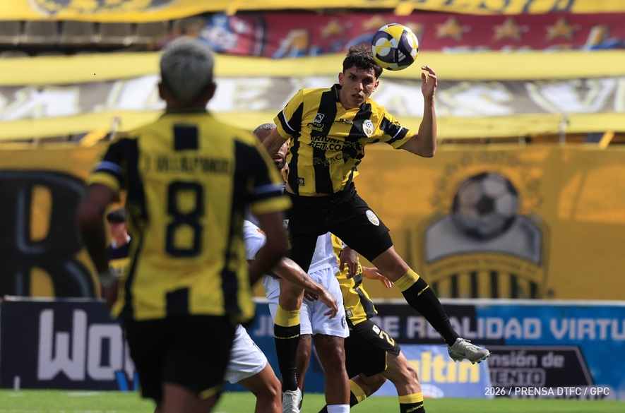 Deportivo Táchira vence 3 goles por 0 al Anzoategui Futbol Club