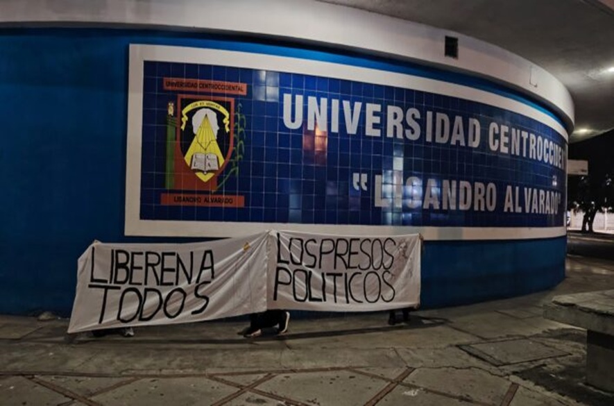 Estudiantes universitarios exigen liberar presos políticos