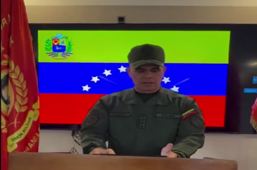 Padrino Lopéz: Han atacado Venezuela con misiles