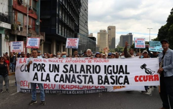 Sindicatos exigen salario de al menos 200 dólares