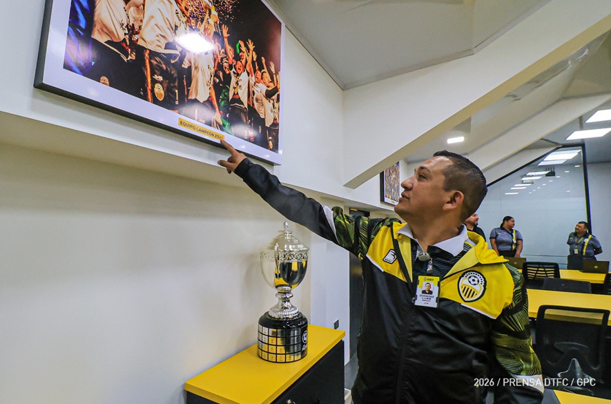 Deportivo Táchira estrena oficina